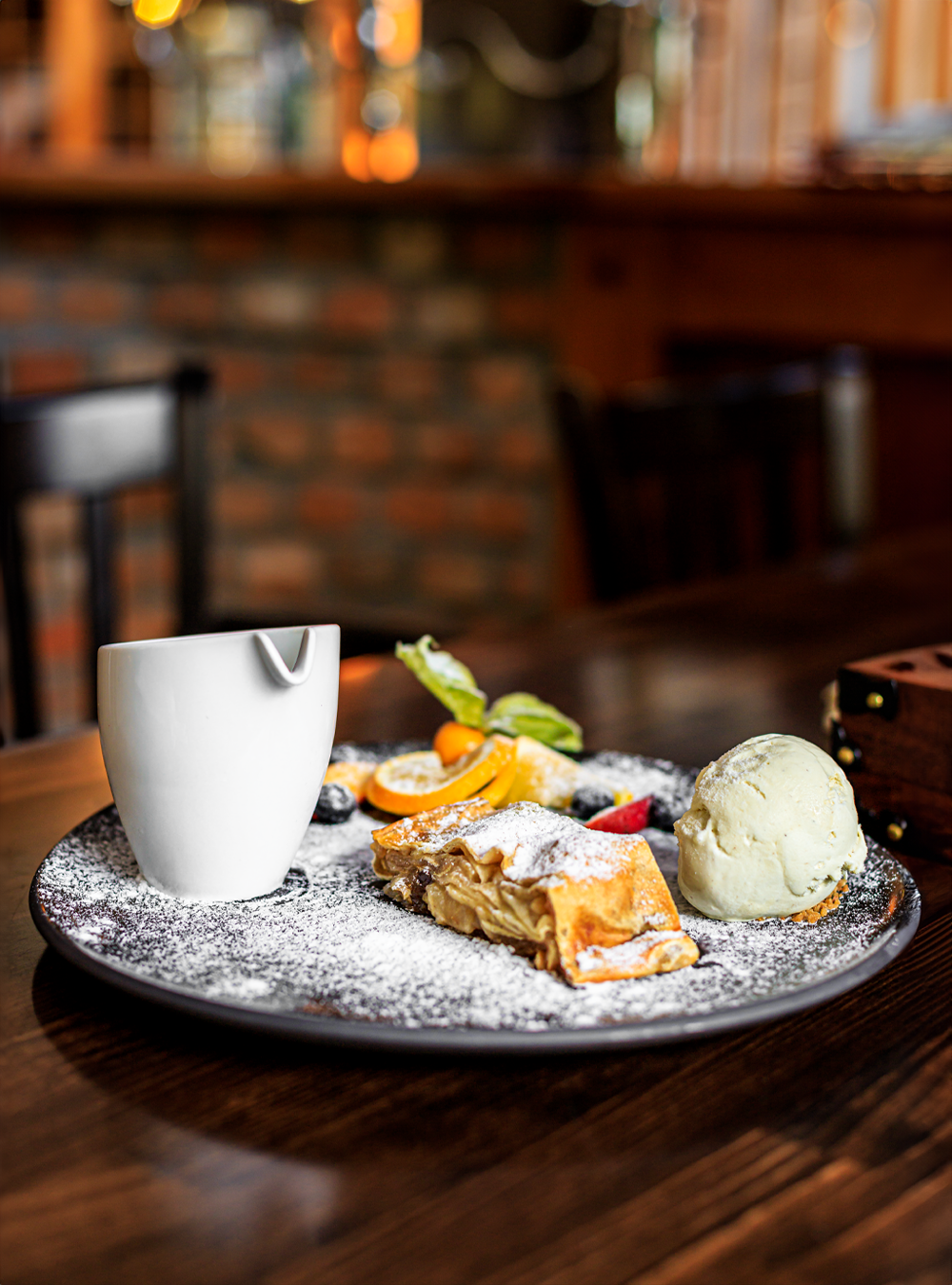 Apfelstrudel