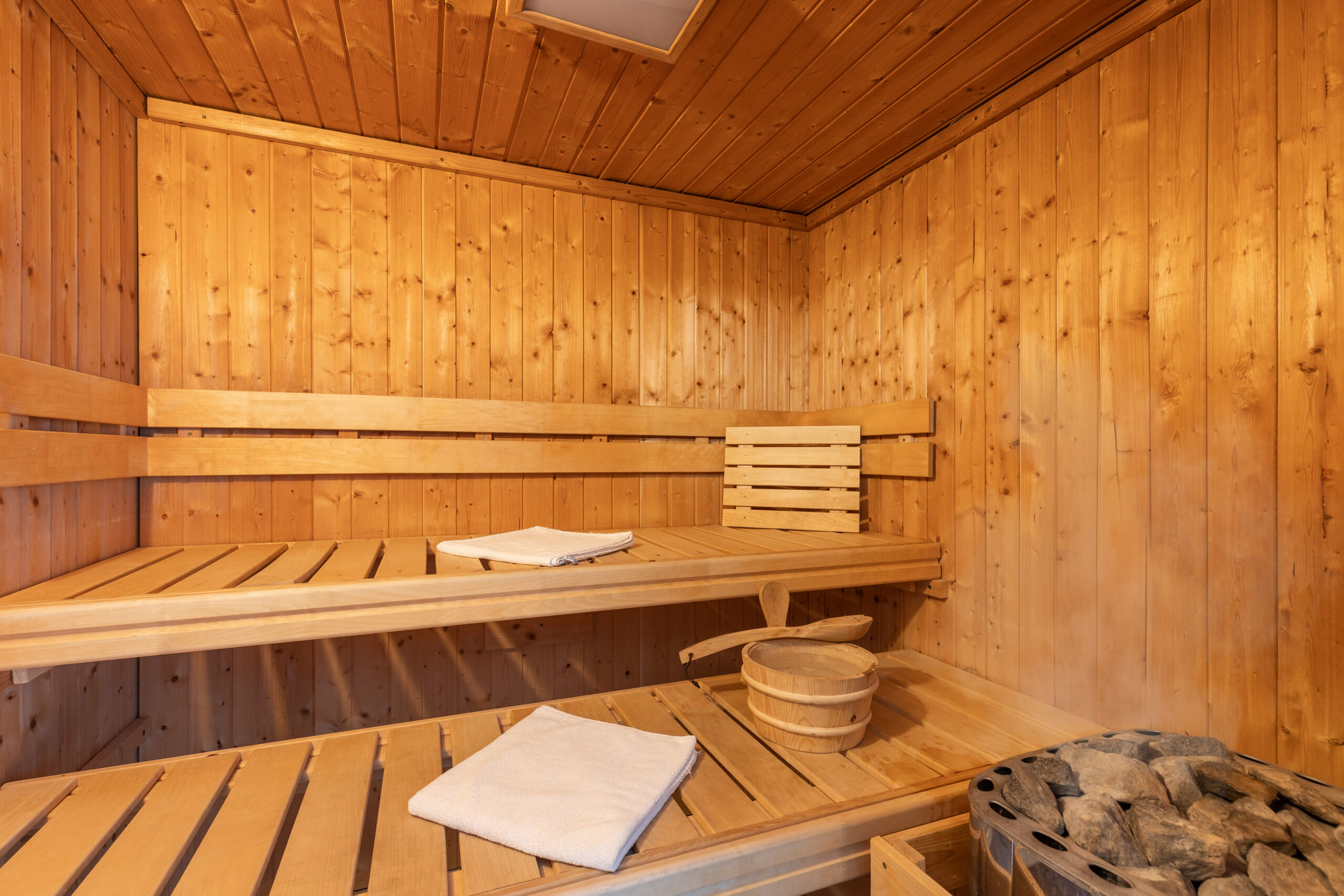 Sauna-mit-Dampf